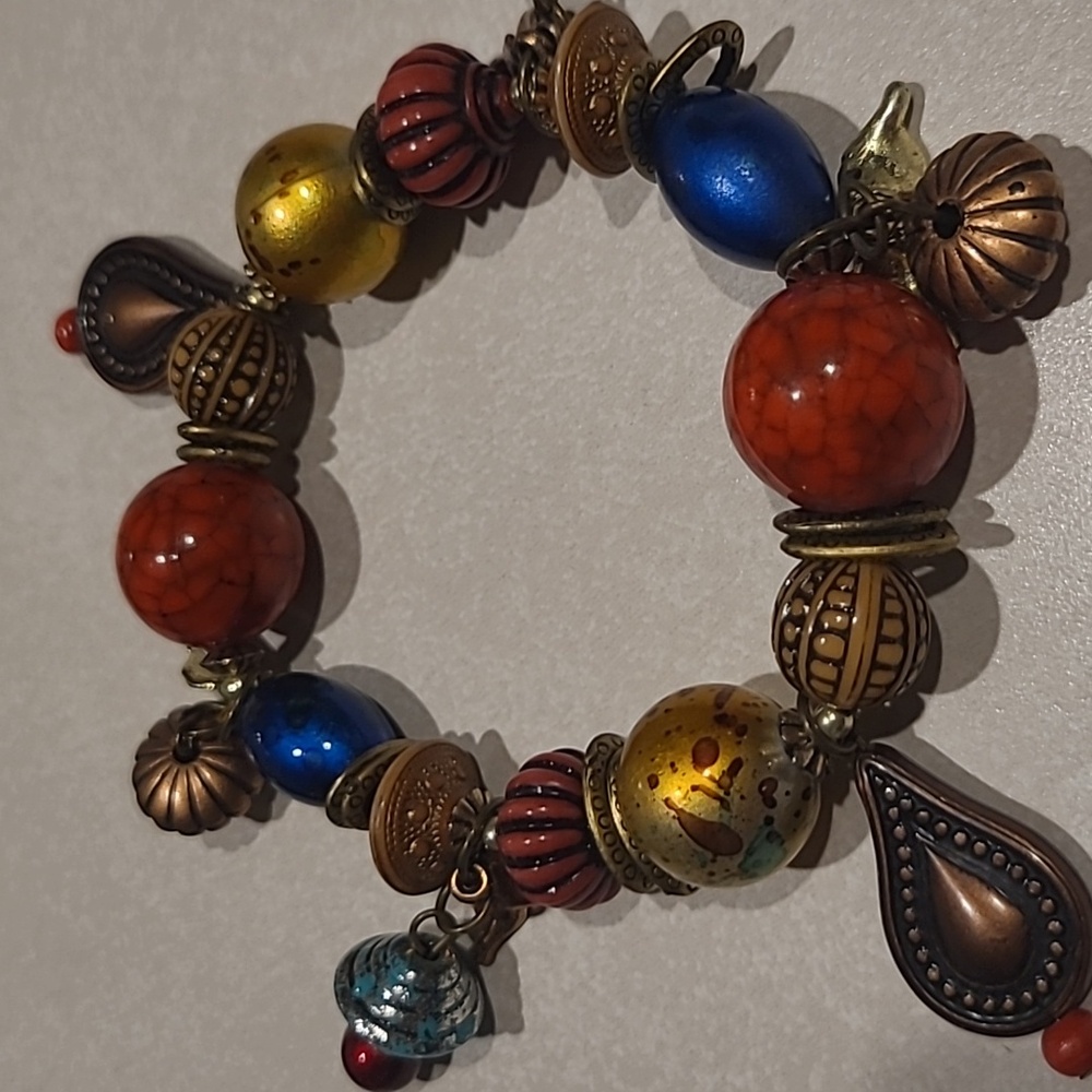 Fun Bracelet - Picture 2 of 2